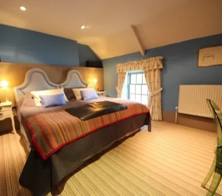 Woundales Farm B&B