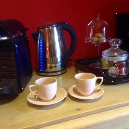 Bed & Breakfast Woundales Farm 4*